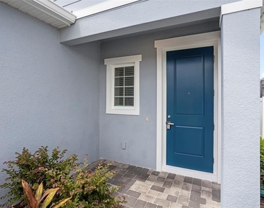 14008 Crimson Avenue - Photo Thumbnail 5