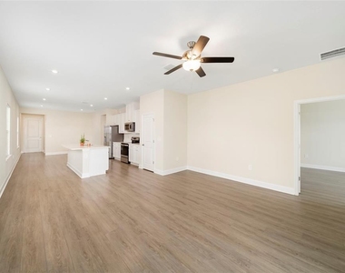 14008 Crimson Avenue - Photo Thumbnail 31