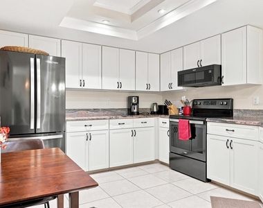 3450 Tallywood Lane - Photo Thumbnail 14