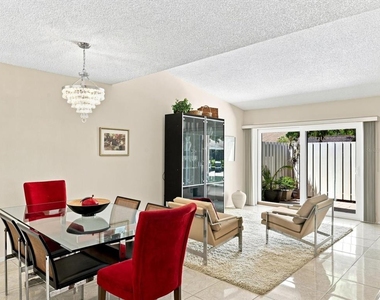 3450 Tallywood Lane - Photo Thumbnail 4