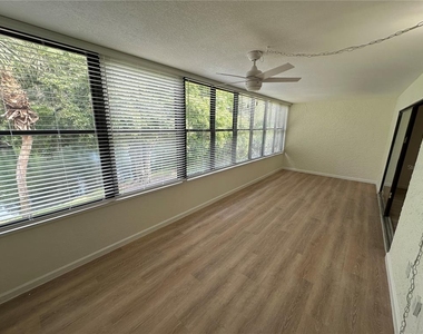 113 Pinehurst Drive - Photo Thumbnail 11
