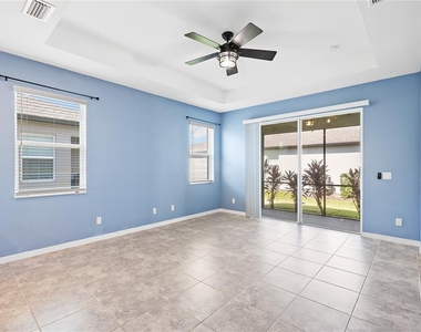 8561 Whispering Street - Photo Thumbnail 13