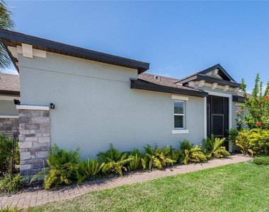 8561 Whispering Street - Photo Thumbnail 27