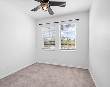8561 Whispering Street - Photo Thumbnail 23