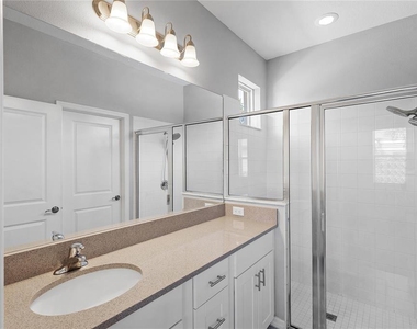 8561 Whispering Street - Photo Thumbnail 18