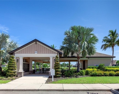 8561 Whispering Street - Photo Thumbnail 32