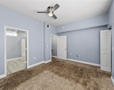 5601 Bentgrass Drive - Photo Thumbnail 8