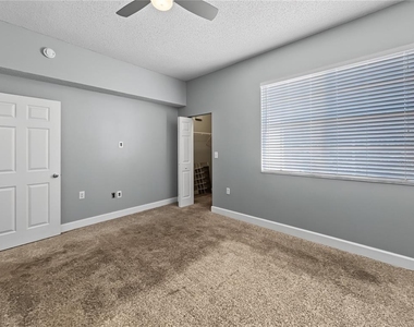 5601 Bentgrass Drive - Photo Thumbnail 9