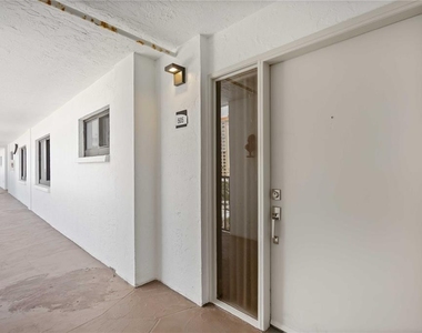 11 Sunset Drive - Photo Thumbnail 1