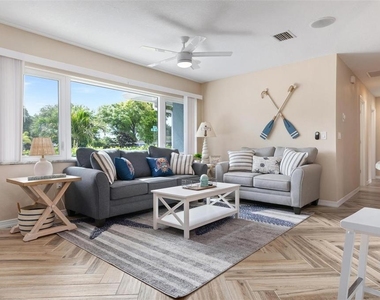 1512 W 42nd Street - Photo Thumbnail 2