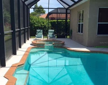 6273 Donnington Court - Photo Thumbnail 15