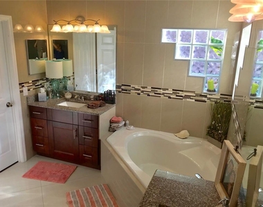 6273 Donnington Court - Photo Thumbnail 8