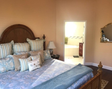 6273 Donnington Court - Photo Thumbnail 18