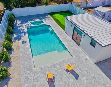 2226 Arlington Street - Photo Thumbnail 67