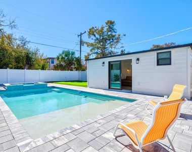 2226 Arlington Street - Photo Thumbnail 53
