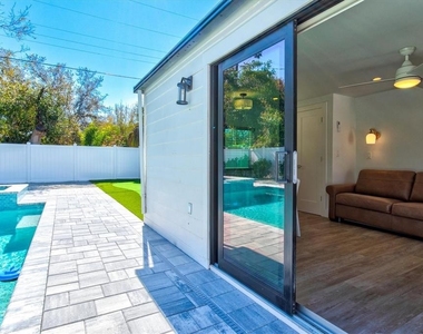 2226 Arlington Street - Photo Thumbnail 44