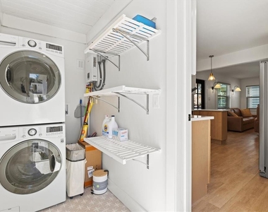 2226 Arlington Street - Photo Thumbnail 17