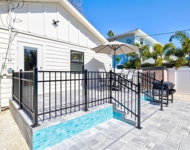 2226 Arlington Street - Photo Thumbnail 50