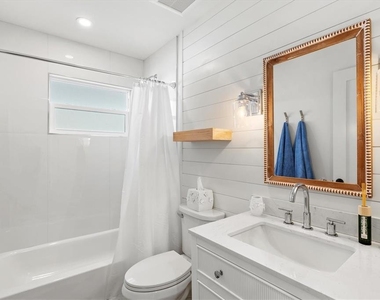2226 Arlington Street - Photo Thumbnail 31