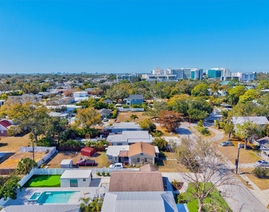 2226 Arlington Street - Photo Thumbnail 74