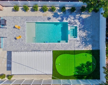 2226 Arlington Street - Photo Thumbnail 1