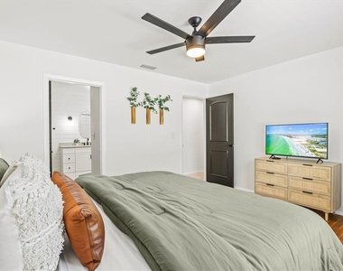 2650 Davis Boulevard - Photo Thumbnail 26