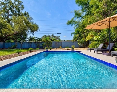 2650 Davis Boulevard - Photo Thumbnail 3