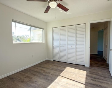 3500 Beneva Road - Photo Thumbnail 11