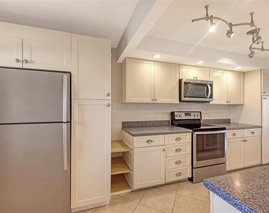 420 Beach Road - Photo Thumbnail 14