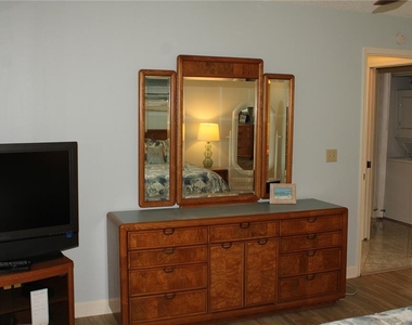 327 108th Street W - Photo Thumbnail 28