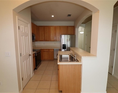 5166 Shell Mound Circle - Photo Thumbnail 6