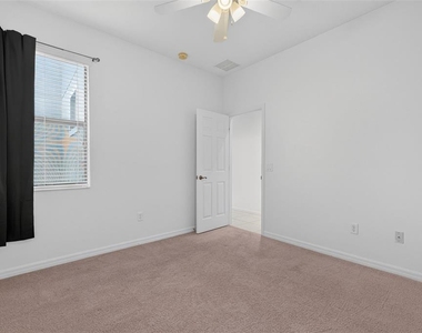 4072 Overture Circle - Photo Thumbnail 43