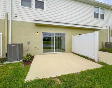 15096 Ginetti Street - Photo Thumbnail 22
