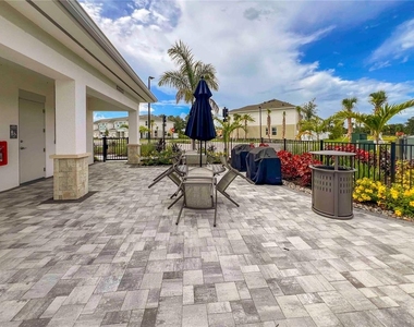15096 Ginetti Street - Photo Thumbnail 25