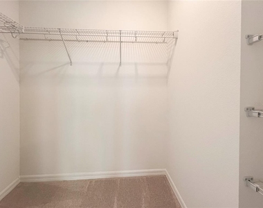 15096 Ginetti Street - Photo Thumbnail 14