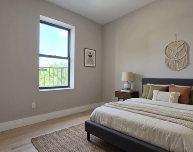 545 West 125th Street - Photo Thumbnail 1