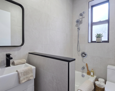 545 West 125th Street - Photo Thumbnail 5