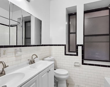 571 West 139th Street - Photo Thumbnail 8