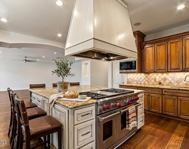 6528 Calle Placido Drive - Photo Thumbnail 34