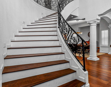 6528 Calle Placido Drive - Photo Thumbnail 2