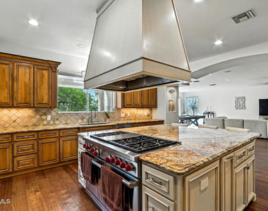 6528 Calle Placido Drive - Photo Thumbnail 32