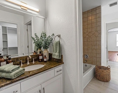 6528 Calle Placido Drive - Photo Thumbnail 62