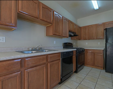 14408 Escalera Drive - Photo Thumbnail 14