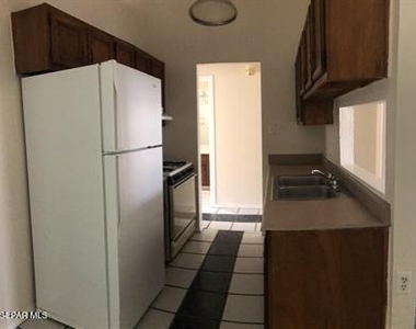 10222 Niagara Falls Place - Photo Thumbnail 4