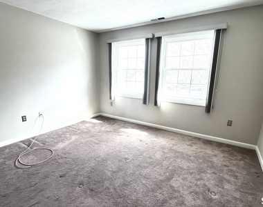 605 Spring Meadow Road - Photo Thumbnail 7