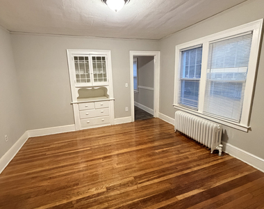 6-8 Fuller Avenue - Photo Thumbnail 3