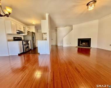 1 Valley Road - Photo Thumbnail 10