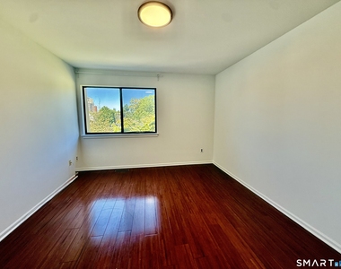 1 Valley Road - Photo Thumbnail 30