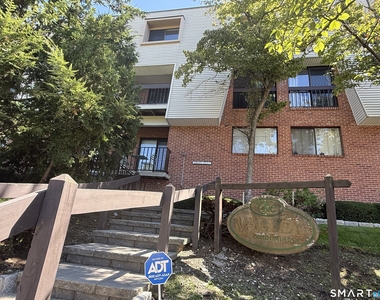 1 Valley Road - Photo Thumbnail 33