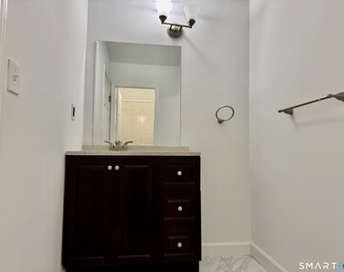 1 Valley Road - Photo Thumbnail 27